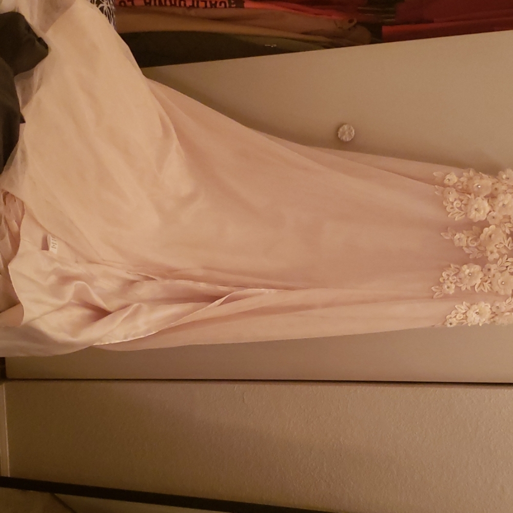 Long Dress - Picture 4 of 5